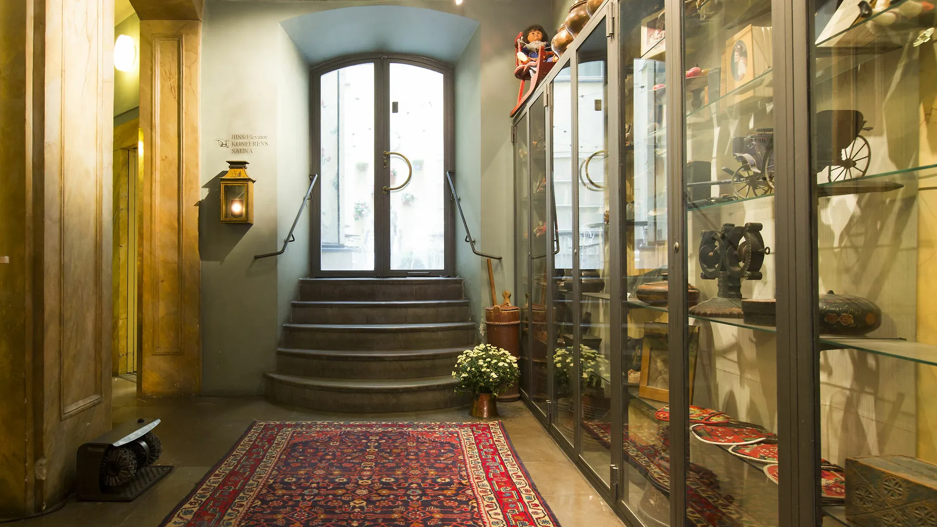 Lady Hamilton Hotel Stockholm 4*,